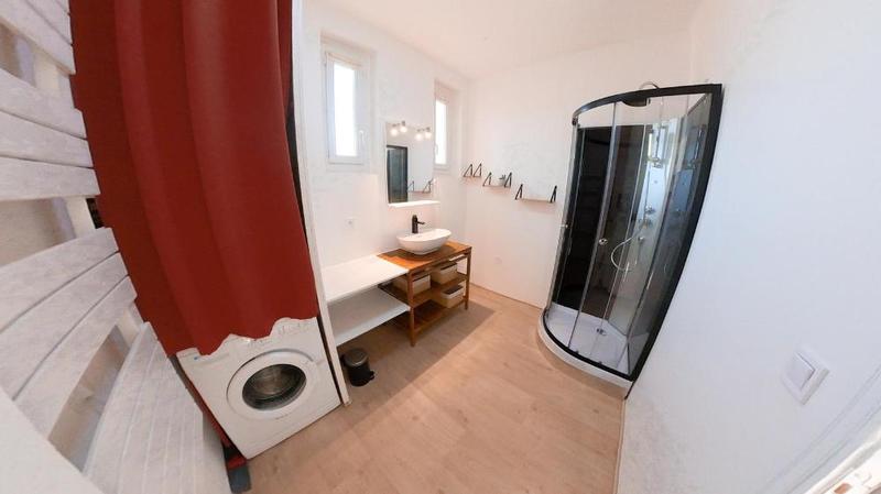 Appartement - 75 m² - 4 pièces