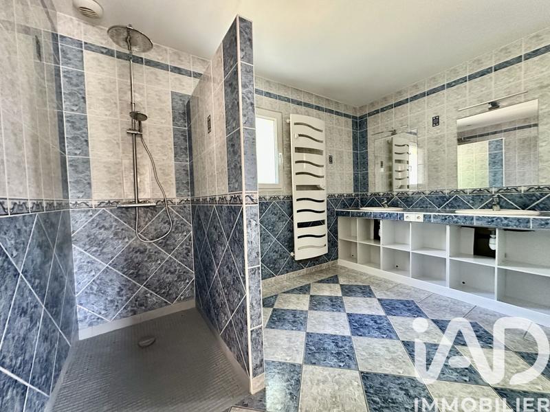 Maison - 128 m² - 4 pièces