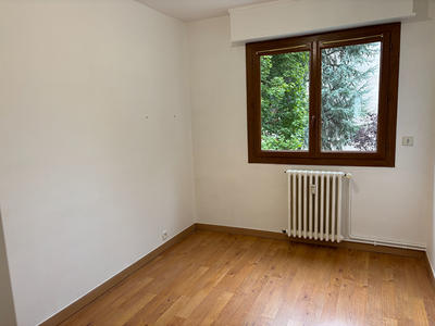 Appartement - 89 m² - 5 pièces