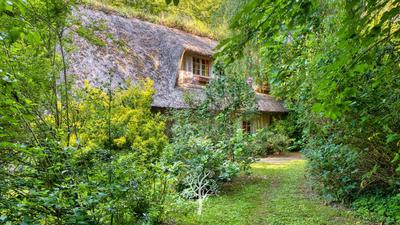 Chaumière - 198 m² - 6 pièces