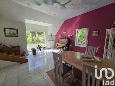 Maison - 193 m² - 5 pièces