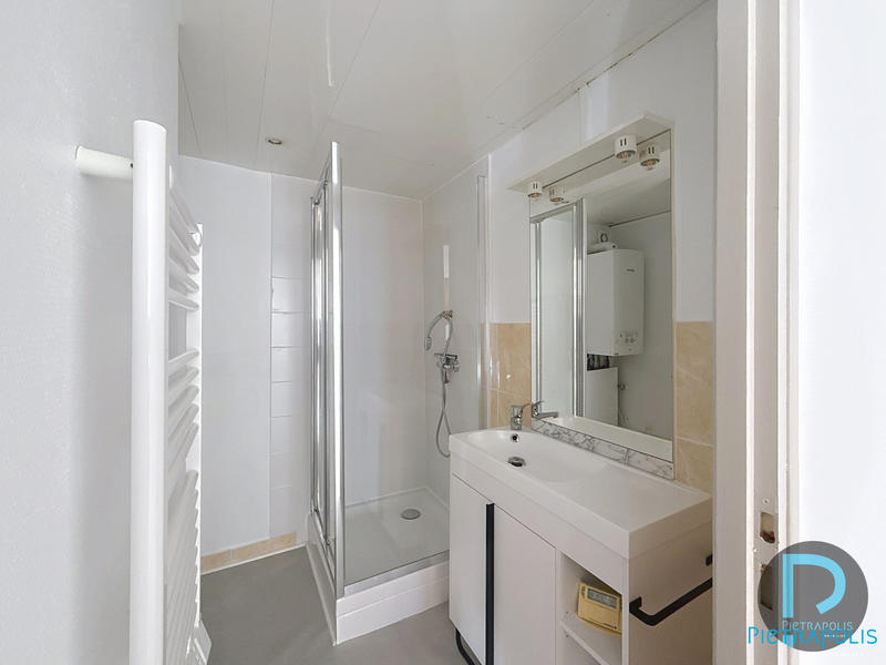 Appartement - 67 m² - 4 pièces