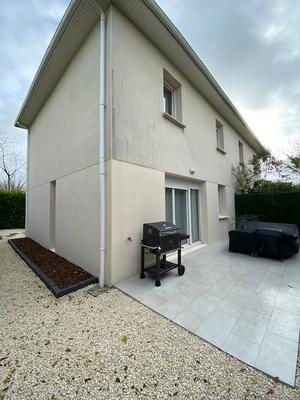 Villa - 80 m² - 4 pièces