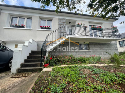 Maison - 87 m² - 5 pièces