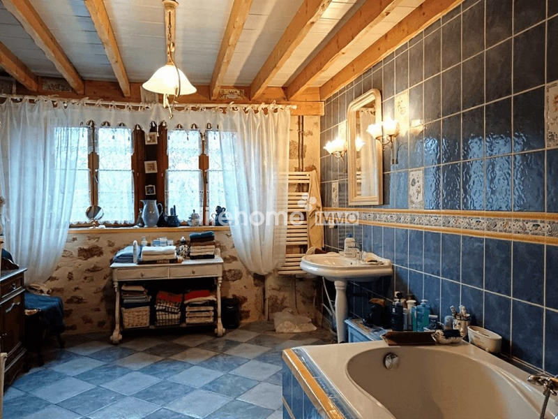 Maison - 200 m² - 6 pièces