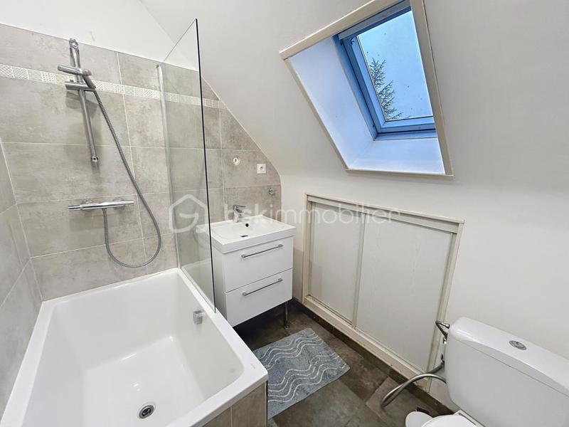 Maison - 100 m² - 6 pièces