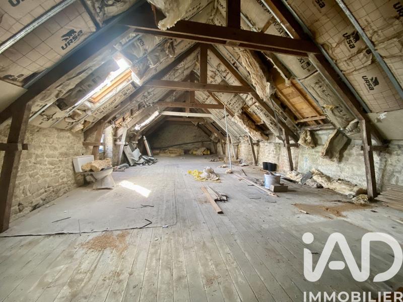 Maison - 254 m² - 7 pièces