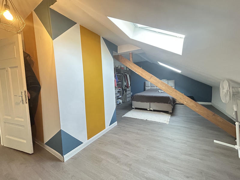 Maison - 177 m² - 8 pièces