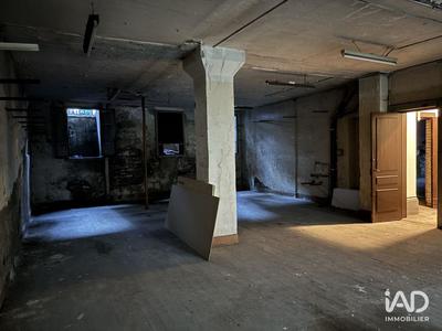 Local commercial - 219 m²