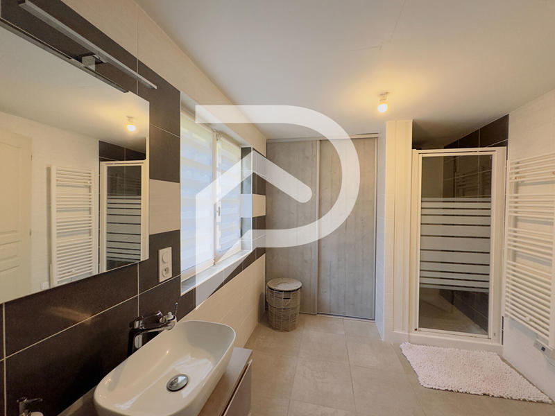 Maison - 80 m² - 3 pièces