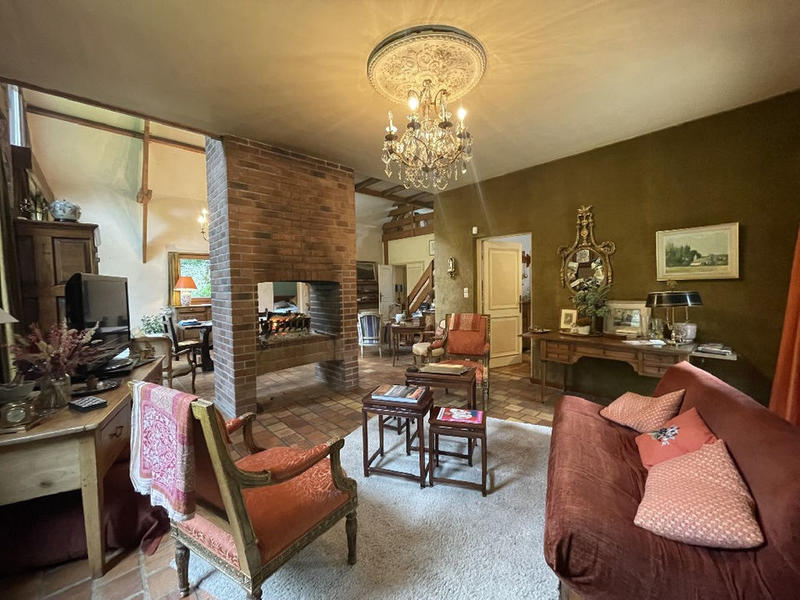 Maison d'architecte - 330 m² - 11 pièces