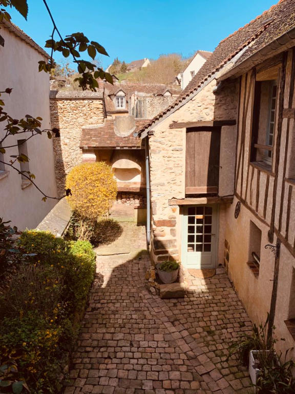 Maison - 160 m² - 7 pièces