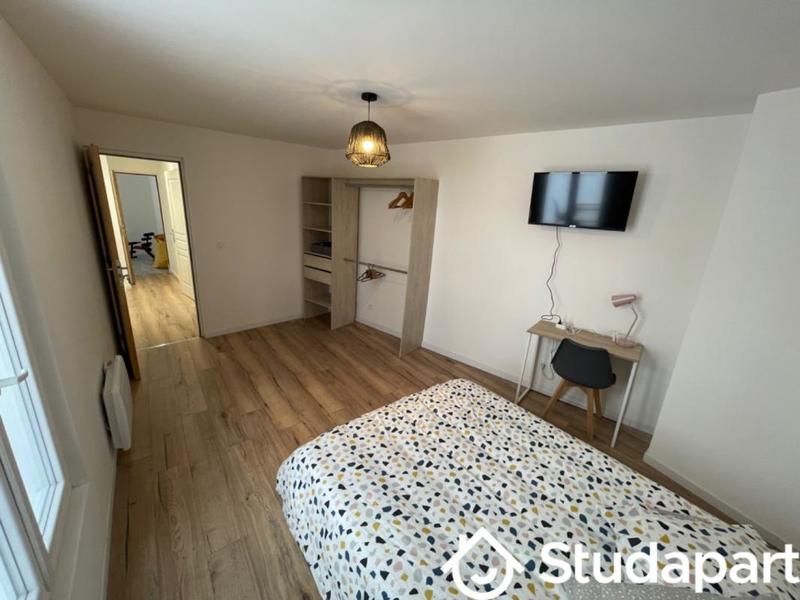 Chambre - 9 m² - 1 pièce