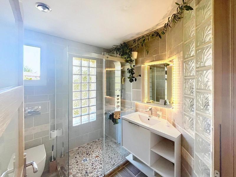 Maison - 172 m² - 7 pièces