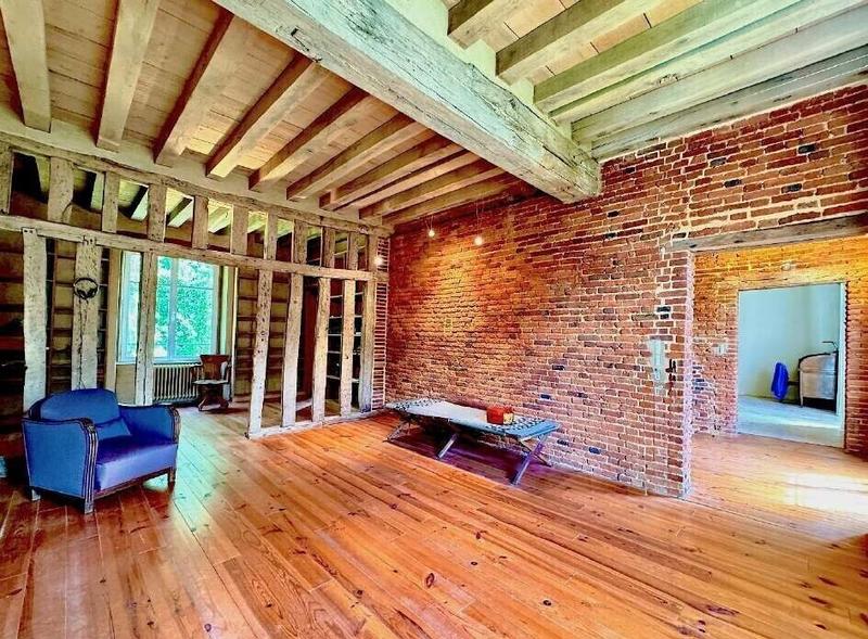 Maison - 301 m² - 9 pièces