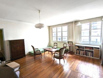 Appartement - 126 m² - 7 pièces