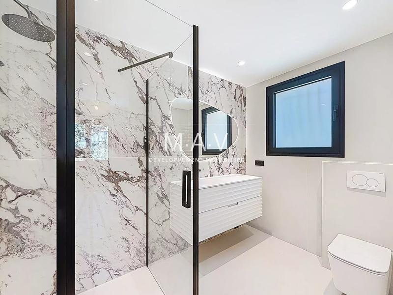 Villa - 190 m² - 6 pièces