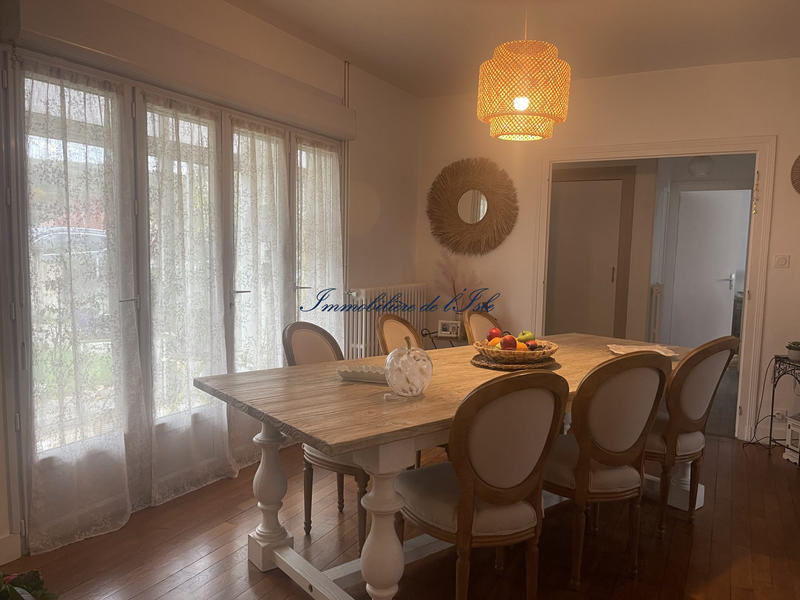 Maison - 88 m² - 5 pièces