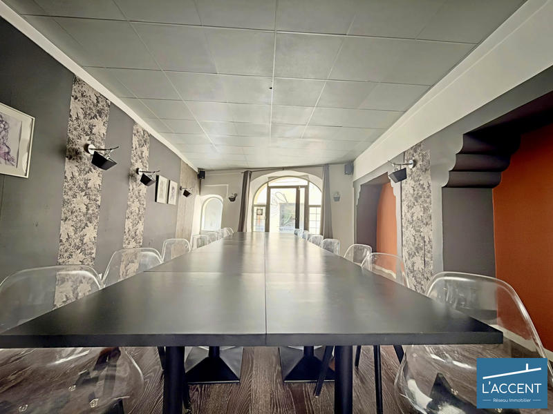 Fonds de commerce - Hôtellerie / Restauration - 154 m²
