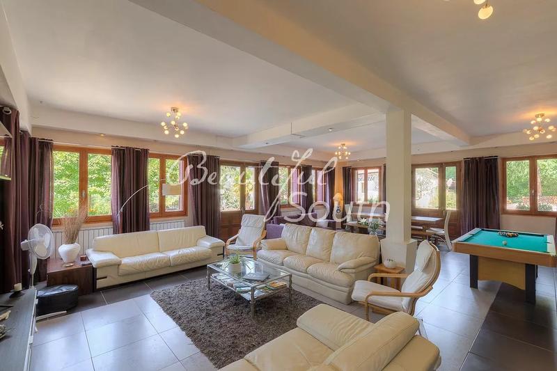 Gîte - 560 m² - 20 pièces