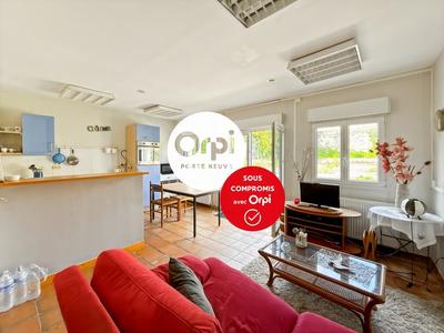 Appartement - 88 m² - 2 pièces