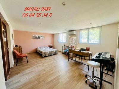 Maison - 132 m² - 7 pièces