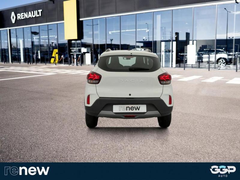 Dacia Spring Essential -23b