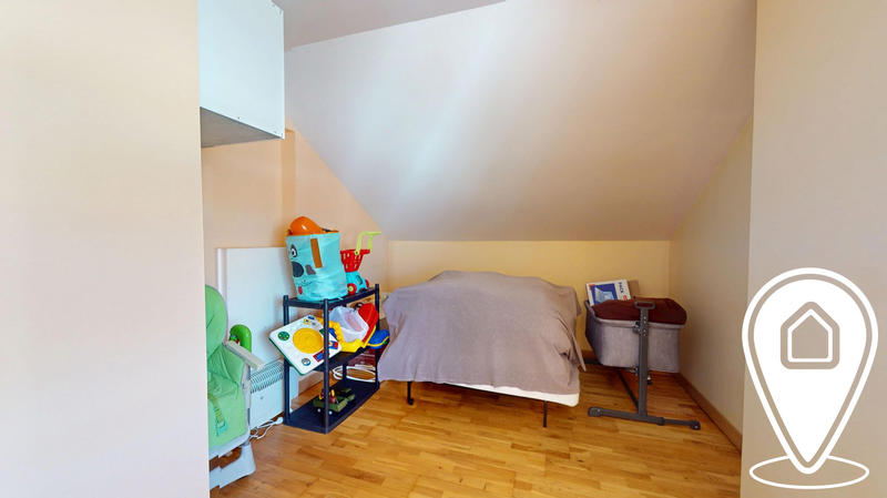 Maison - 81 m² - 5 pièces