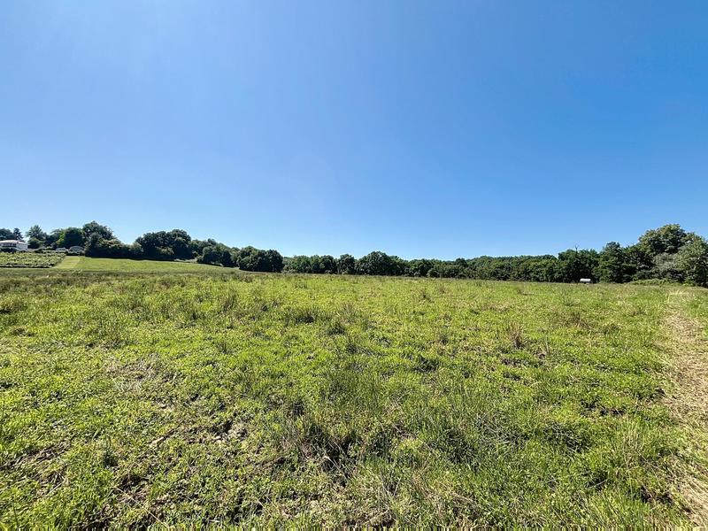 Terrain constructible - 835 m²