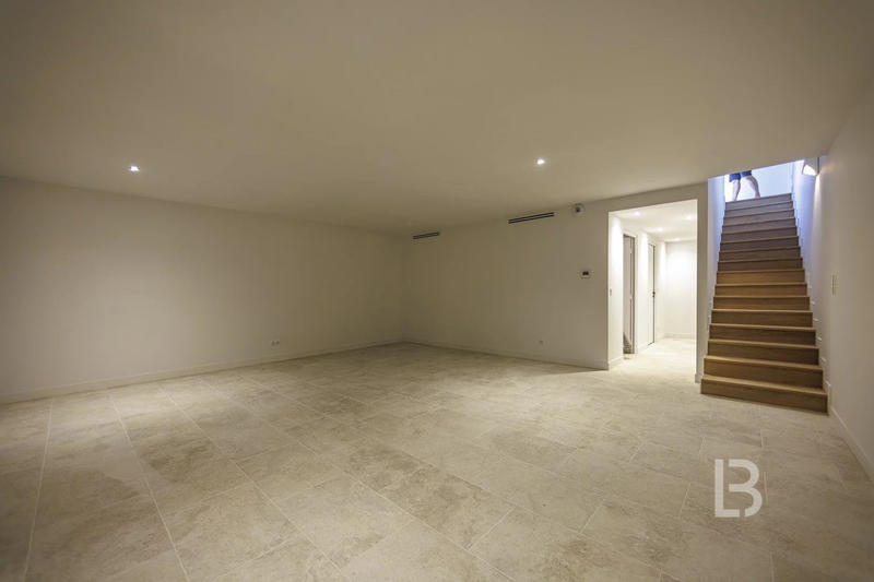 Villa - 163 m² - 5 pièces