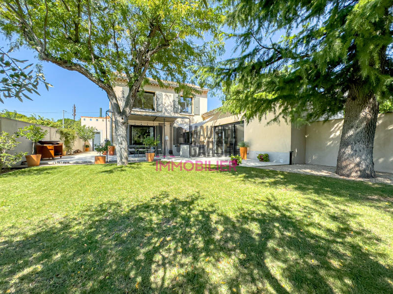 Maison - 190 m² - 6 pièces