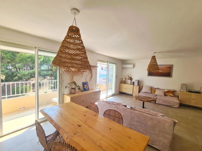 Appartement - 75 m² - 4 pièces