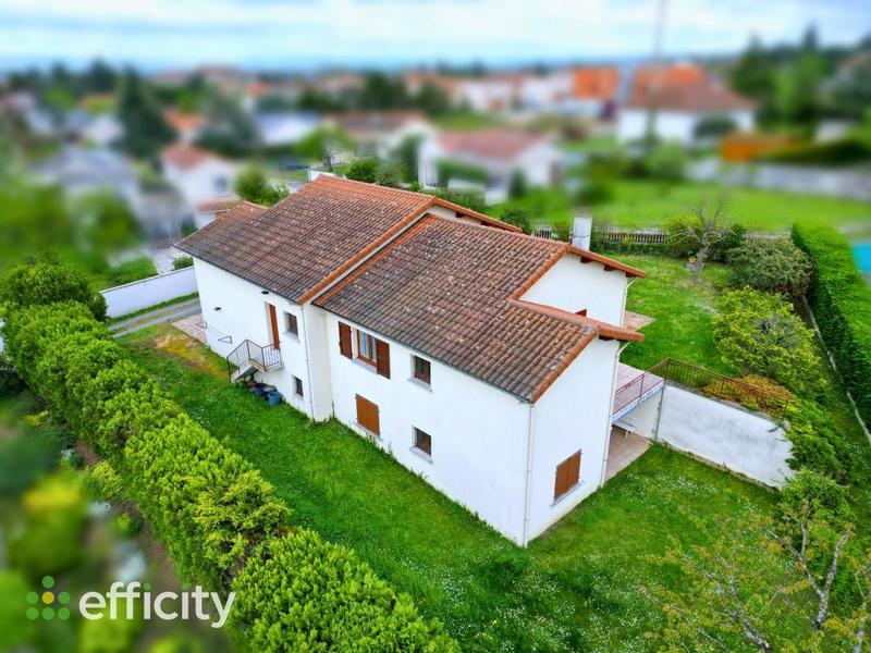 Maison - 191 m² - 7 pièces