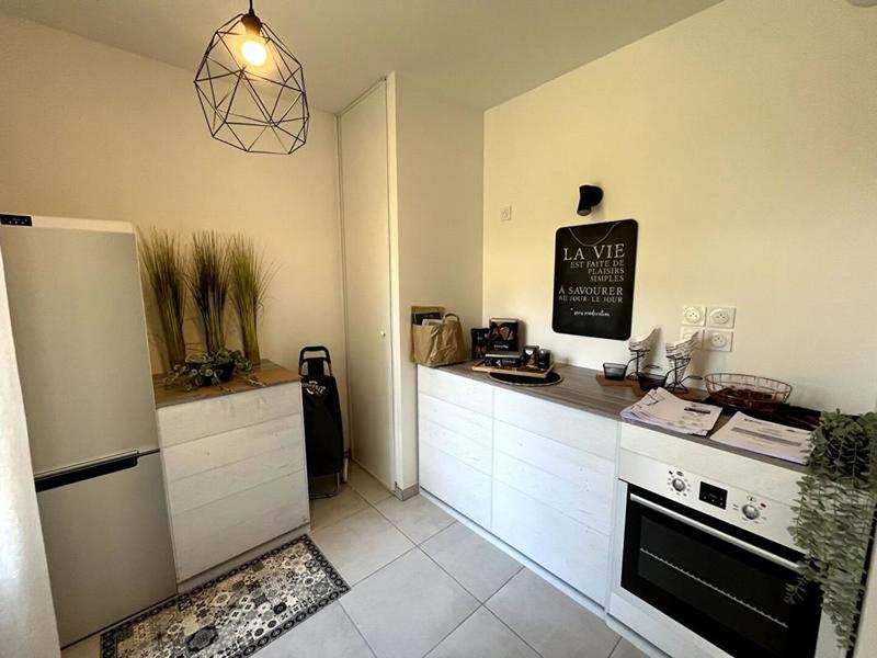 Appartement - 90 m² - 5 pièces