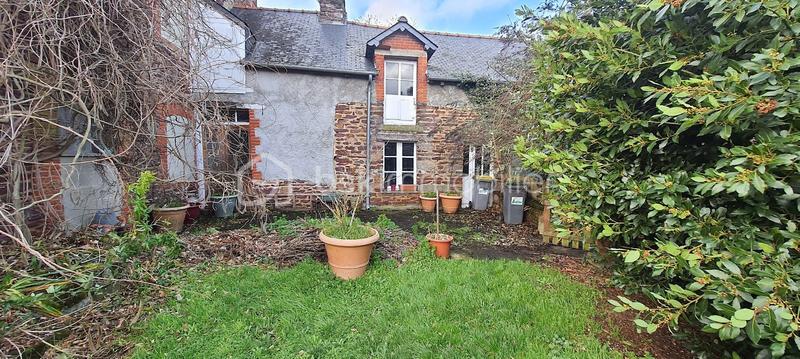 Maison de ville - 200 m² - 10 pièces