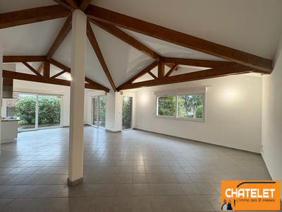 Maison - 121 m² - 5 pièces