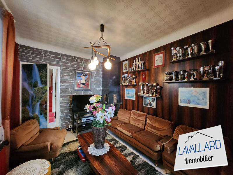 Maison - 165 m² - 6 pièces