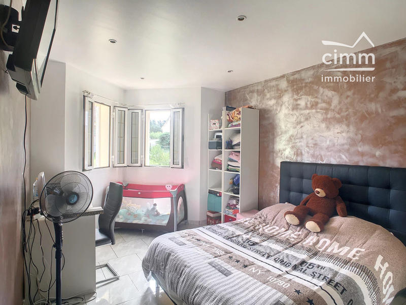 Maison - 194 m² - 6 pièces