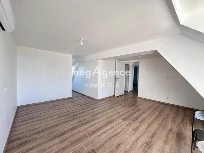 Maison - 143 m² - 5 pièces