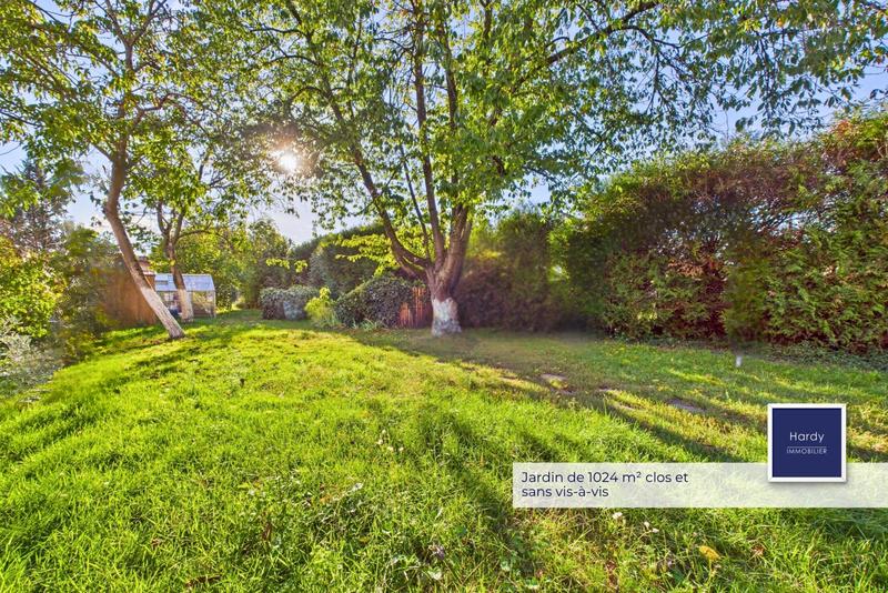 Maison - 266 m² - 9 pièces