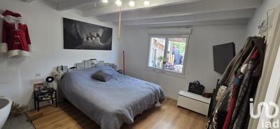 Maison - 198 m² - 5 pièces