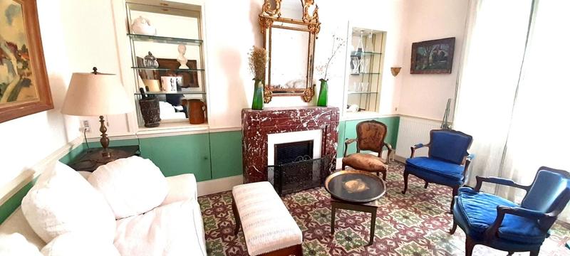 Maison - 200 m² - 8 pièces