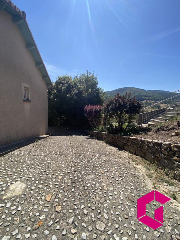 Maison - 118 m² - 4 pièces