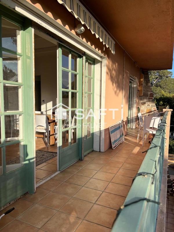 Appartement - 110 m² - 4 pièces