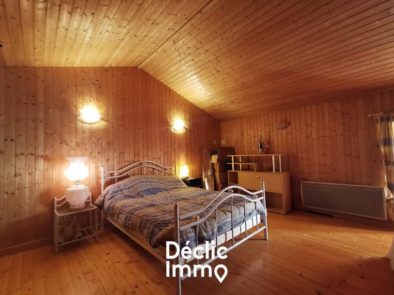 Maison - 213 m² - 6 pièces