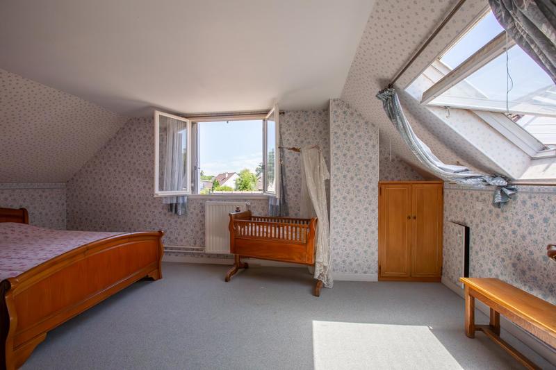 Maison - 145 m² - 5 pièces