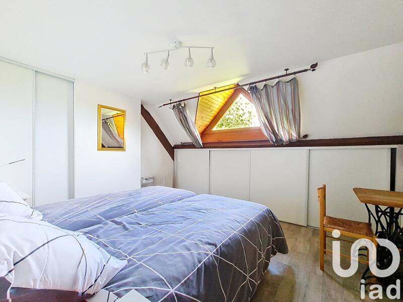 Maison - 244 m² - 10 pièces