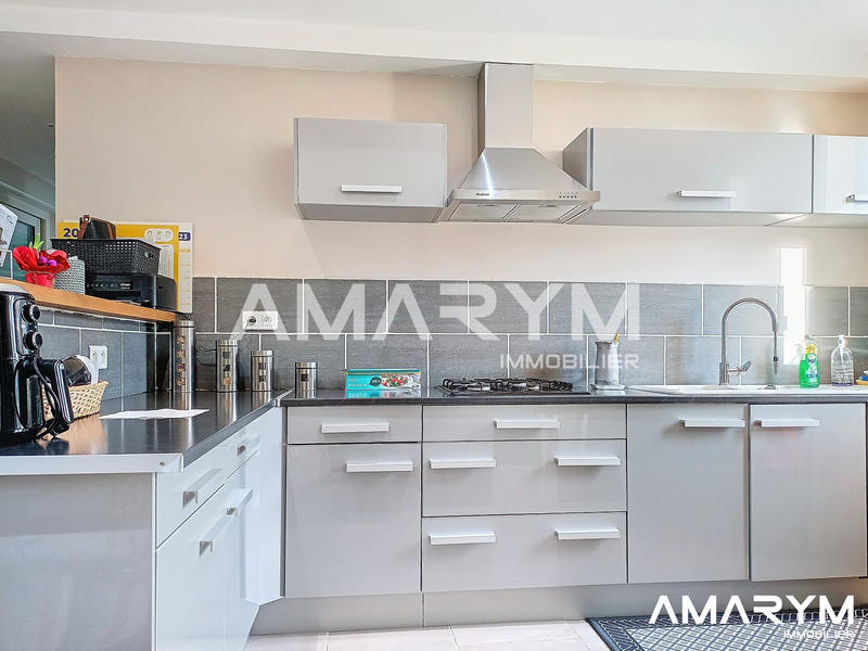 Maison ancienne - 180 m² - 8 pièces