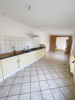 Maison - 88 m² - 5 pièces