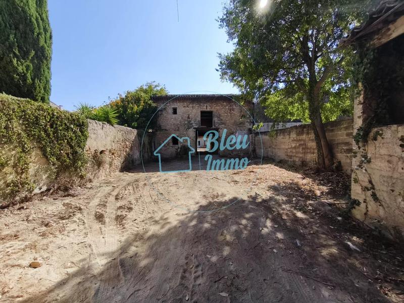 Grange - 526 m² - 6 pièces